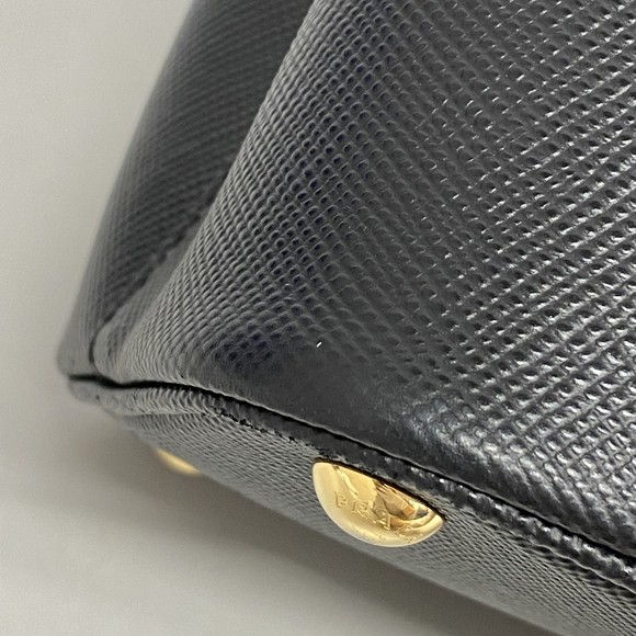 Prada Tote Bag Saffiano Leather Black Red - Picture 8 of 14